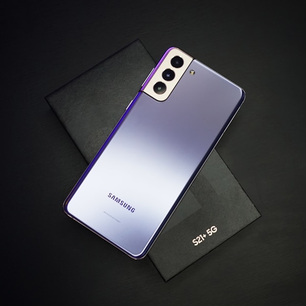 Samsung Galaxy Z Fold 5